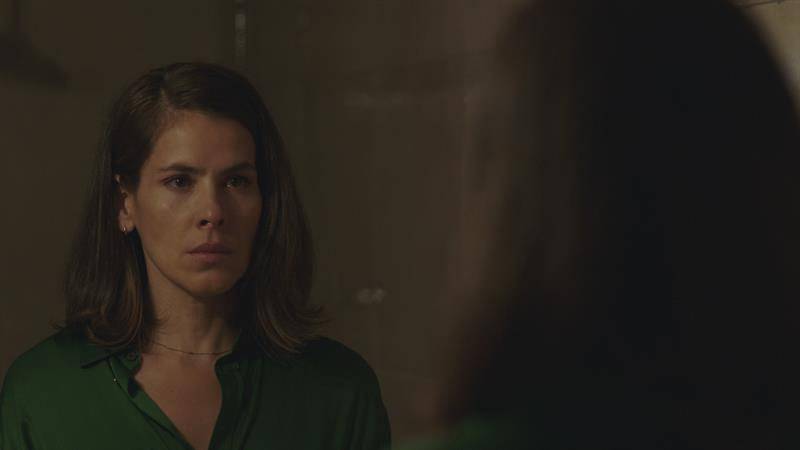 SBT estreia série polêmica sobre prostituição e vícios às tardes