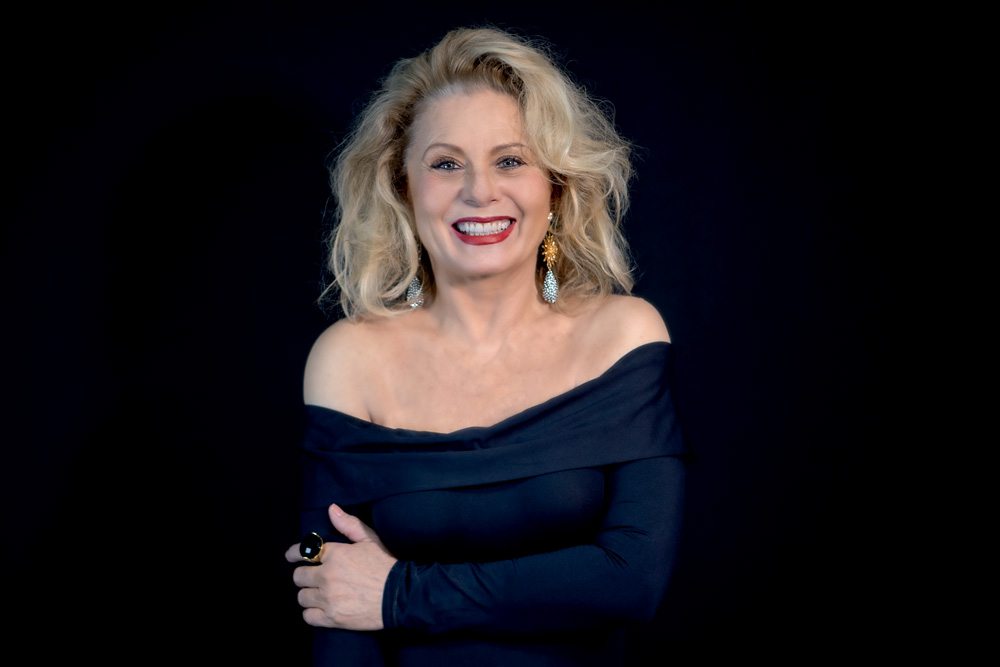 “Eu agora me sinto uma menina, com muita energia”, diz Vera Fischer