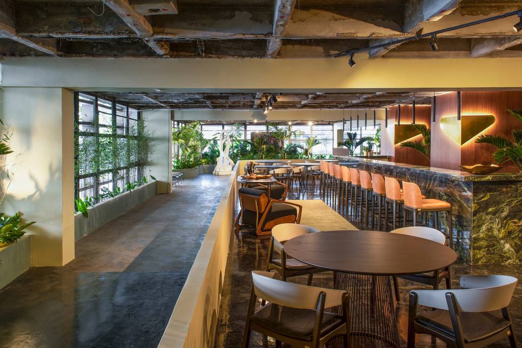 Gustavo Paschoalim e Frederico Cançado - Restaurante Tropical. Projeto da CASACOR São Paulo 2022.
