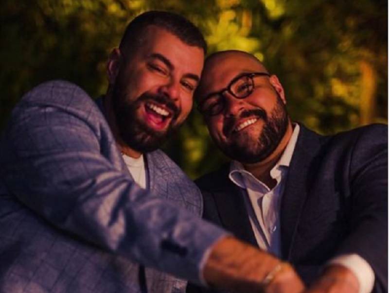 Tiago Abravanel e Fernando Poli se casam em cerimônia intimista