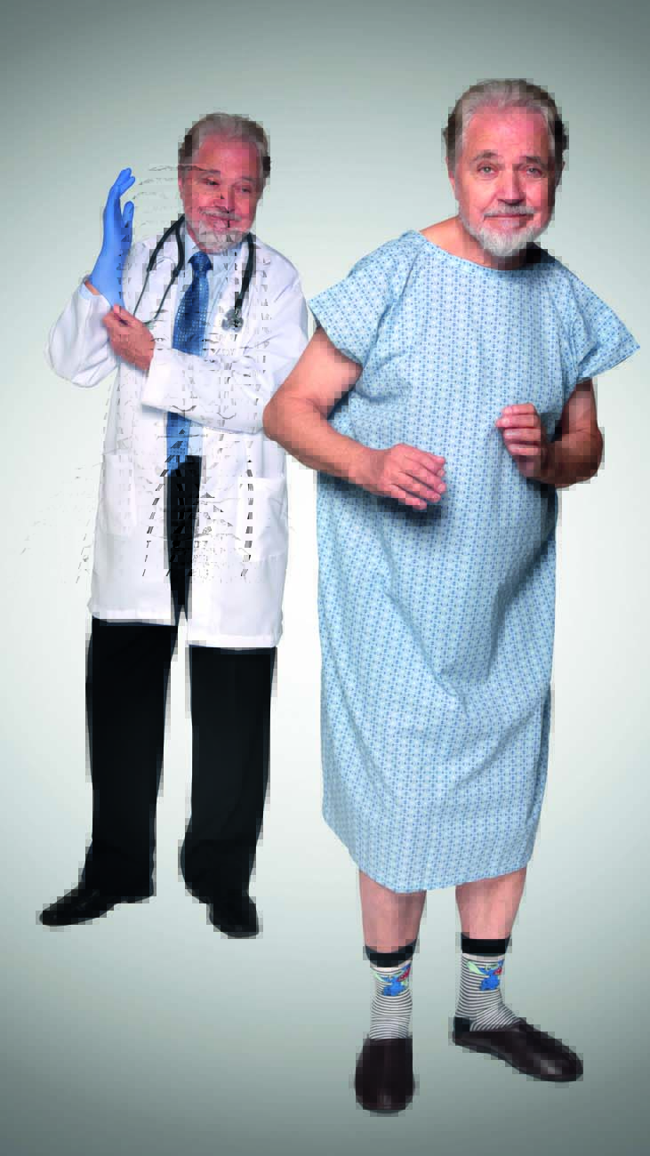 2 Crédito_ Rodolfo Rezende_Divulgação.jpg O ator Norival Rizzo em montagem em que aparece vestido de médico e, ao lado, vestido com traje cirúrgico. Ele é um homem branco, idoso e grisalho
