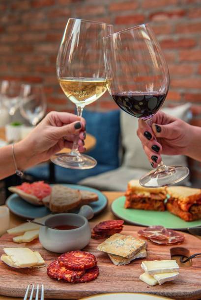 Opções em taças: todos os vinhos da carta podem ser provados de forma fracionada Opções em taças: todos os vinhos da carta podem ser provados de forma fracionada