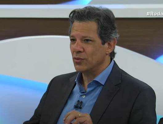 Haddad critica “uso oportunista” de tiroteio em Paraisópolis