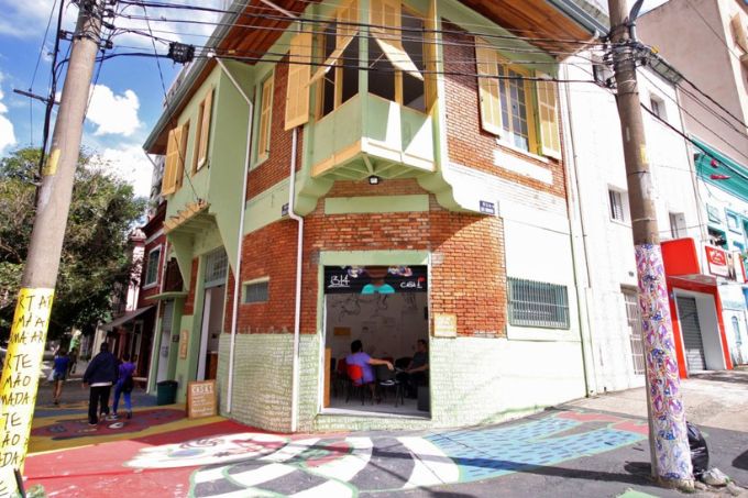 Mercado Livre e Casa 1 lançam bazar para beneficiar público LGBTQIA+