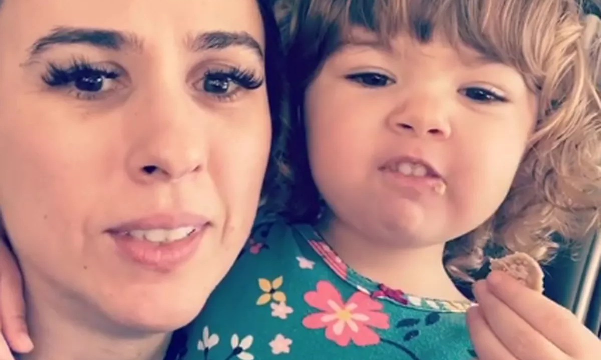 Tatá Werneck e a filha, Clara Maria