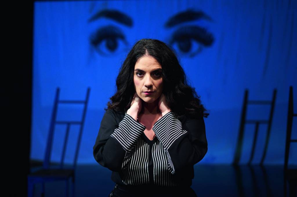 Martha Nowill encena escrito inédito de Pagu em solo; confira entrevista