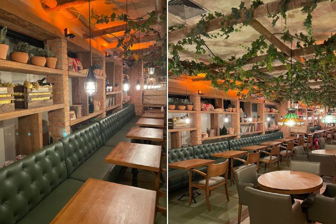 ambiente do restaurante com poltrona e cadeiras