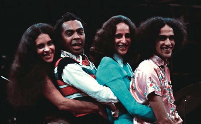 Luto: artistas lamentam morte de Gal Costa nas redes
