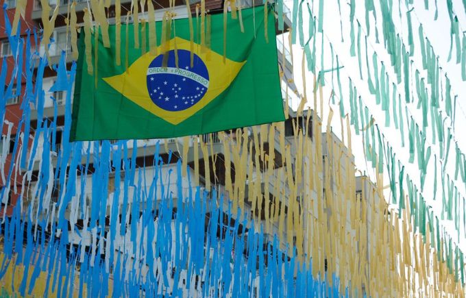 Ônibus terão esquema especial de operação em partidas do Brasil na Copa