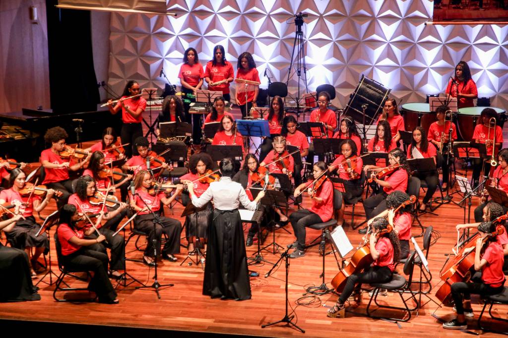 Orquestra Juvenil Chiquinha Gonzaga toca na Feira dos Campeões 2022