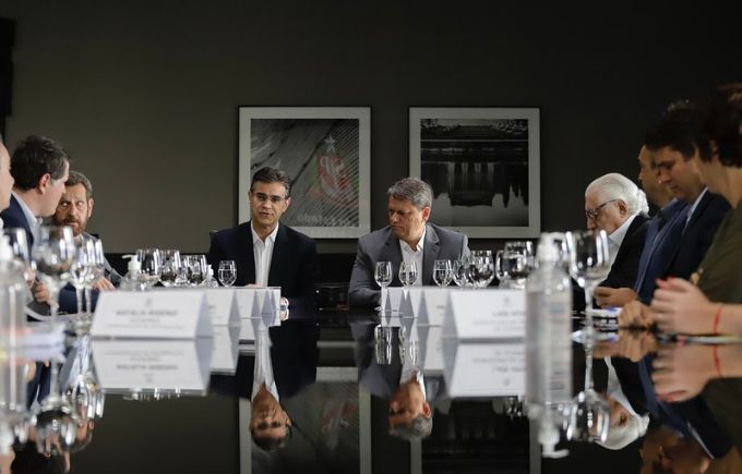 Reunião de transição entre Tarcísio e Rodrigo debate questão fiscal