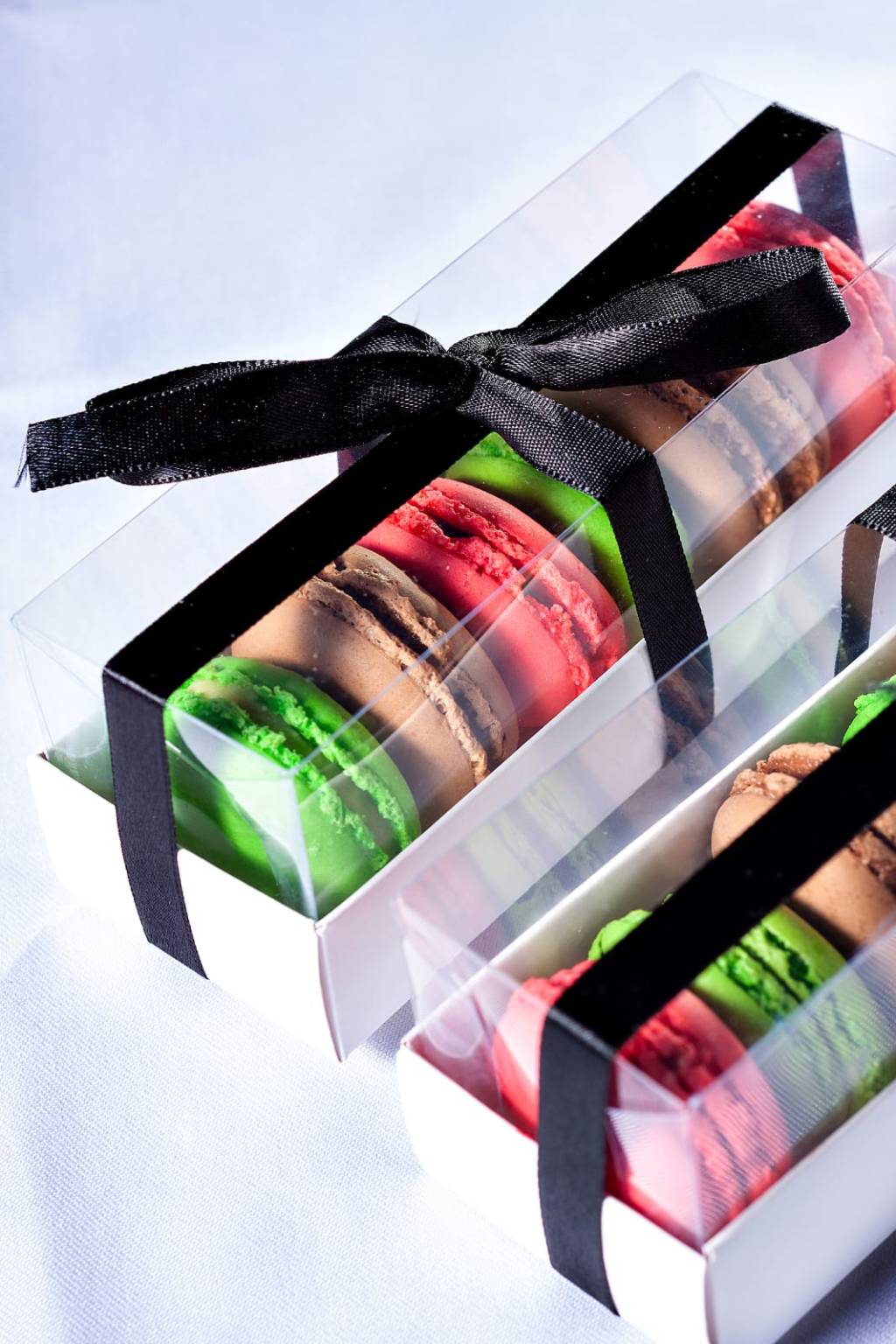 Macaron Caixinhas com macarons e laços