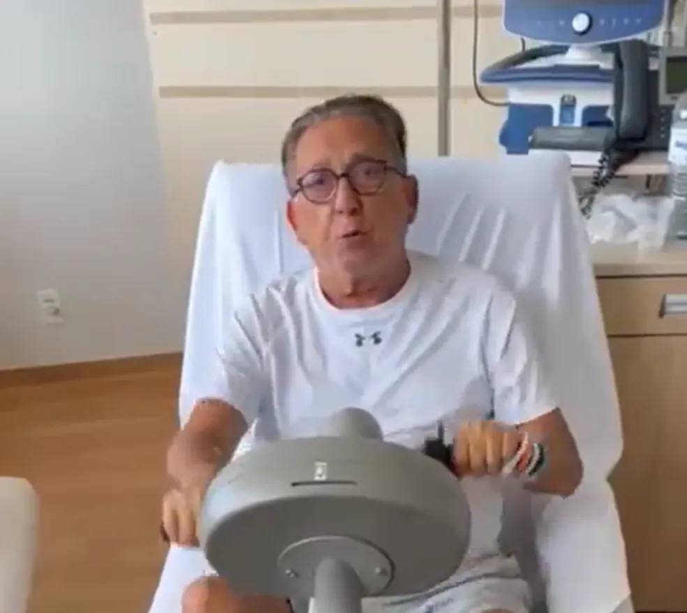 Internado por Covid-19, Galvão Bueno publica vídeo nas redes sociais