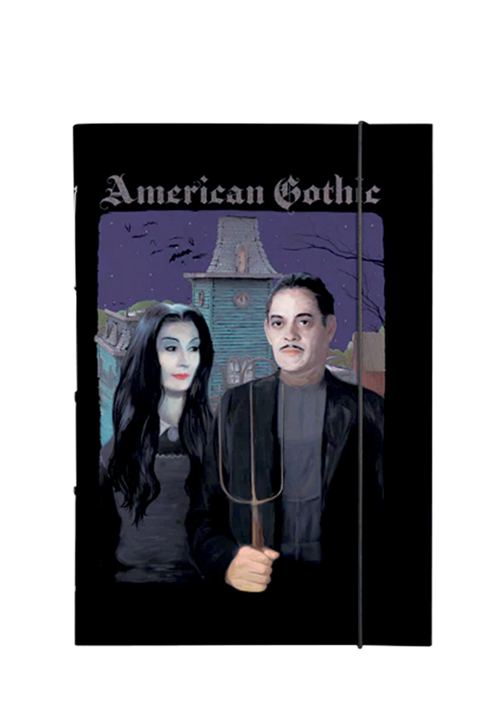 Caderno.jpg Imagem mostra capa de caderno com duas figuras da Familia Addams.