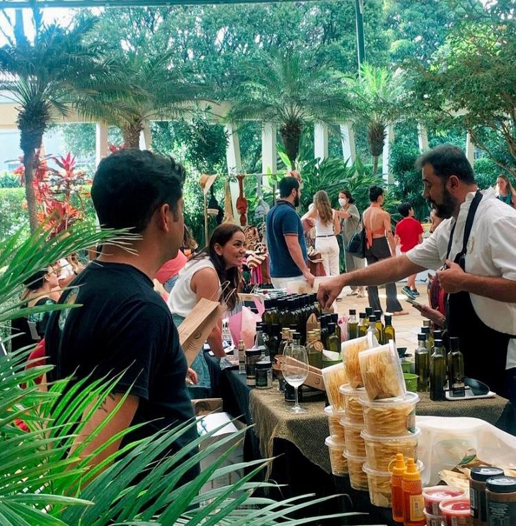 Bazar Mamma Mia acontece pela primeira vez durante três dias