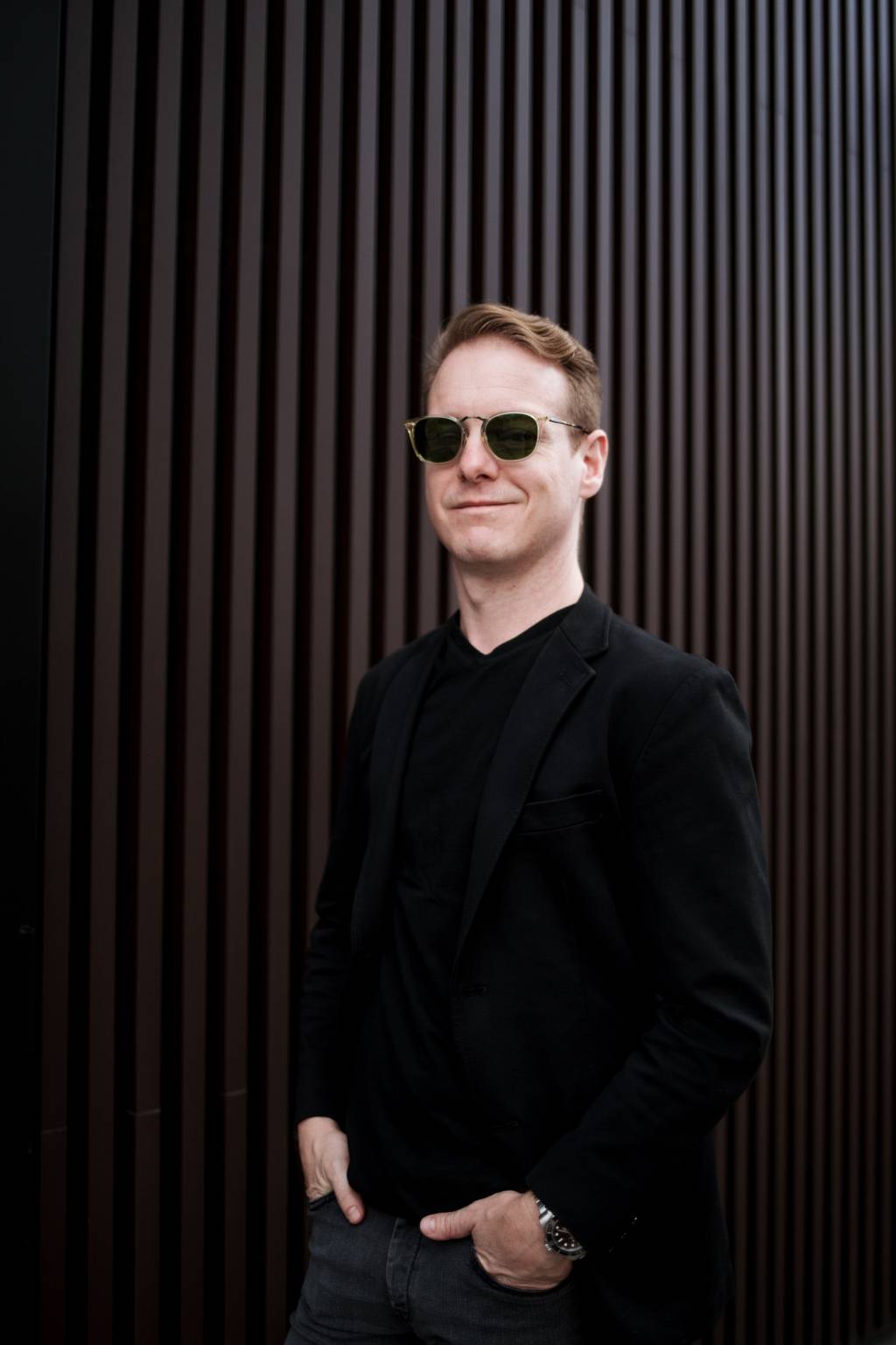 Jader Almeida vence Good Design Awards por quatro peças autorais