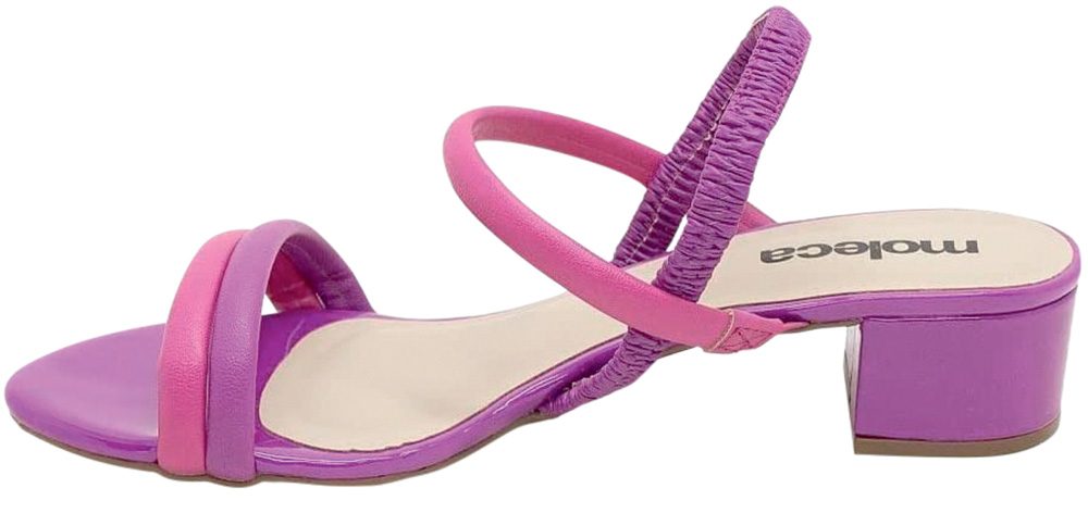 Sand&aacute;lia Moleca em tons de roxo. Tem salto baixo e quadrado e duas tiras nos dedos e duas no calcanhar