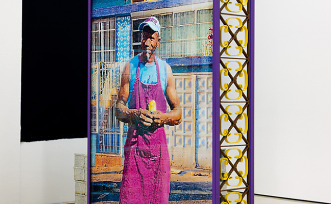 Exposição reúne obras de programa de residência artística internacional