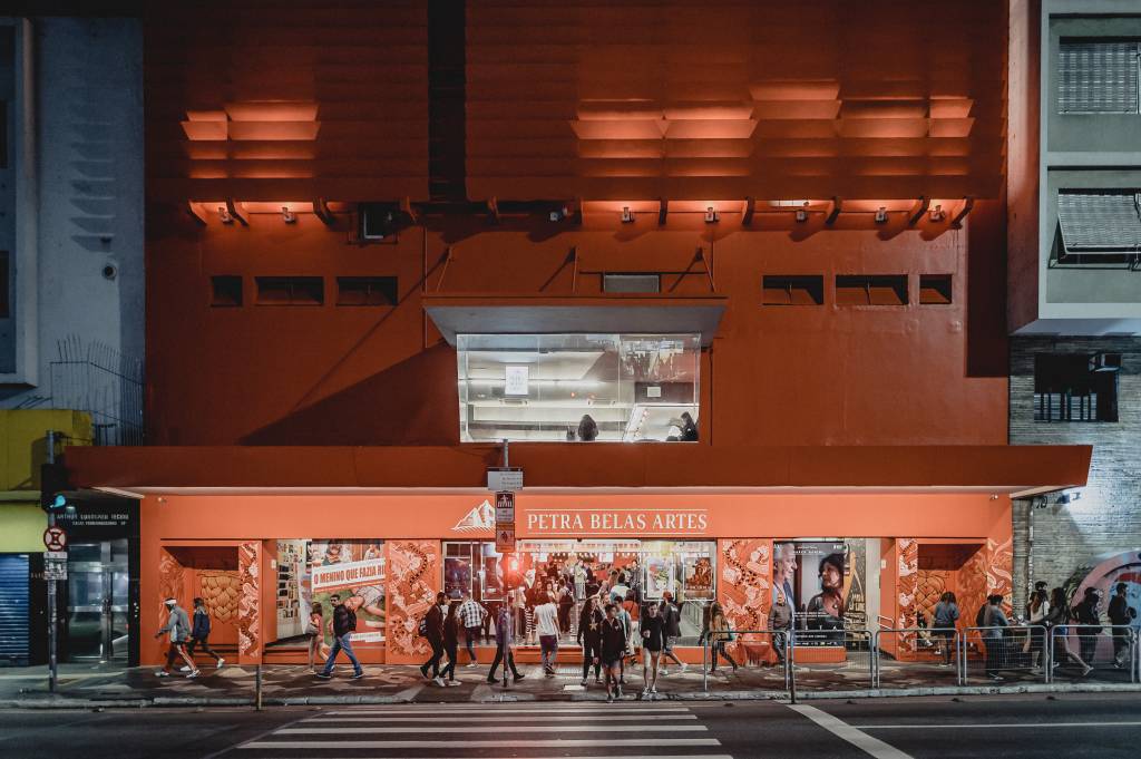 No Dia do Trabalho, Petra Belas Artes faz promoção com ingressos a R$ 10