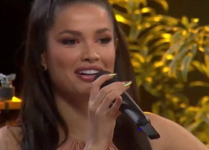 Juliette revela intimidade no sexo: “Sou tímida, mas me transformo”