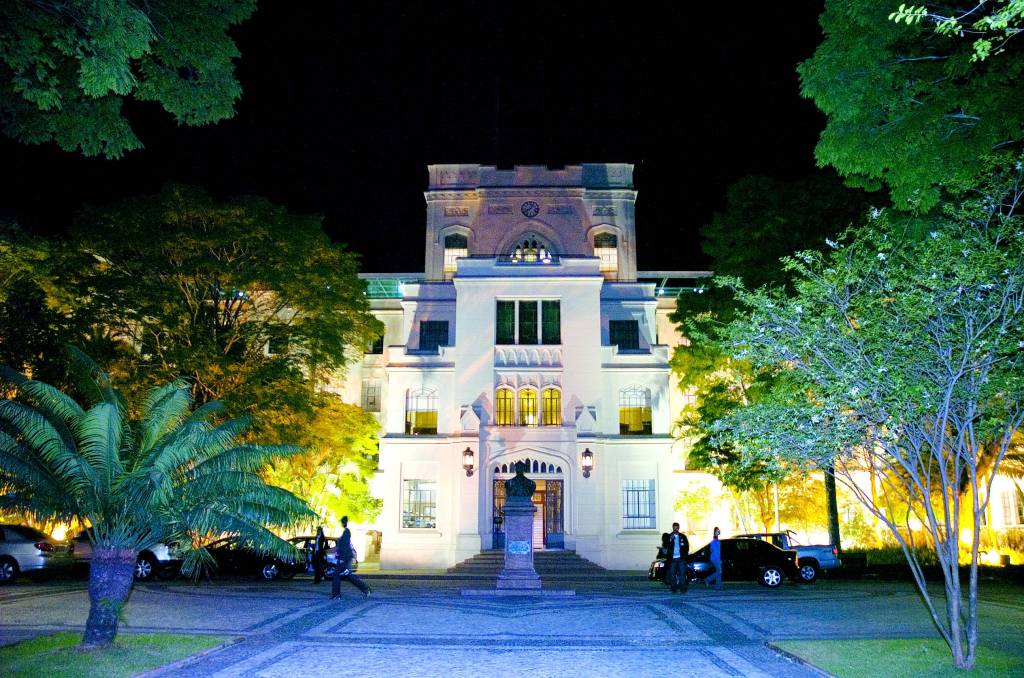 Golpe na formatura: leia a nota conjunta dos alunos de Medicina da USP