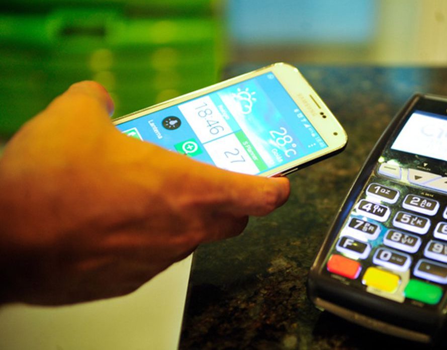 Medidas de segurança podem prevenir fraudes financeiras na folia