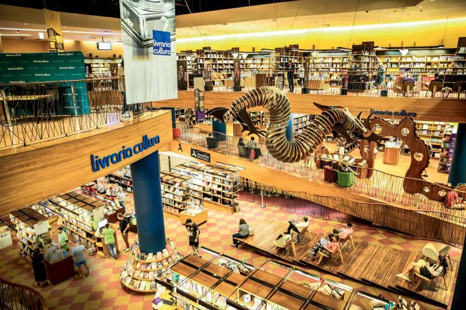 Livraria Cultura se ampara em decisões judiciais para continuar atividades