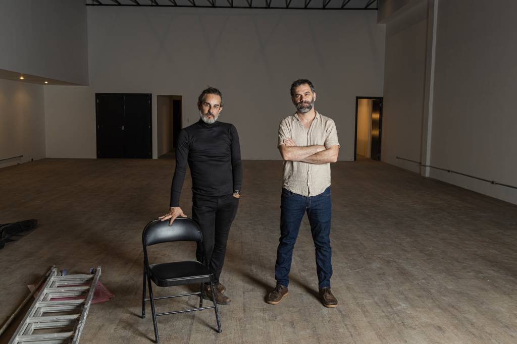 Nova casa de shows e espetáculos abre as portas nos Campos Elíseos