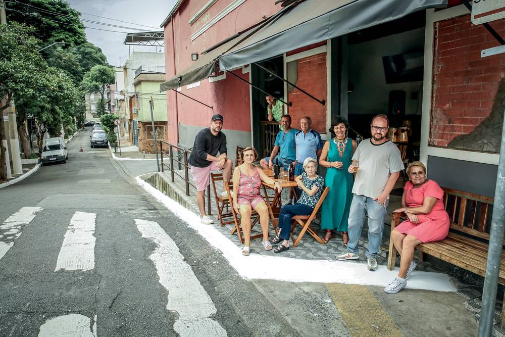Em meio à degradada Luz, uma vila com clima de interior resiste ao tempo
