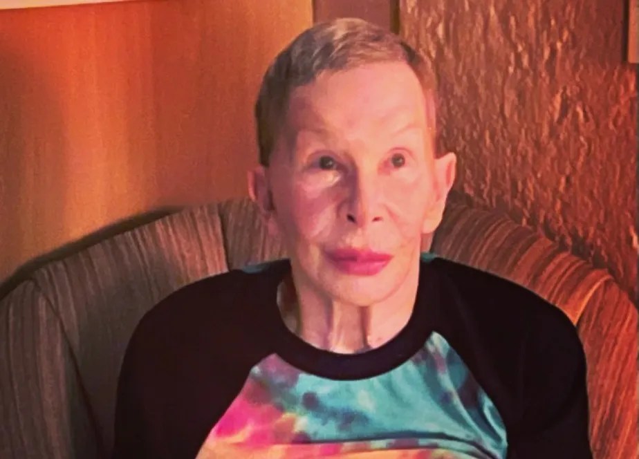 Rita Lee é internada às pressas em São Paulo