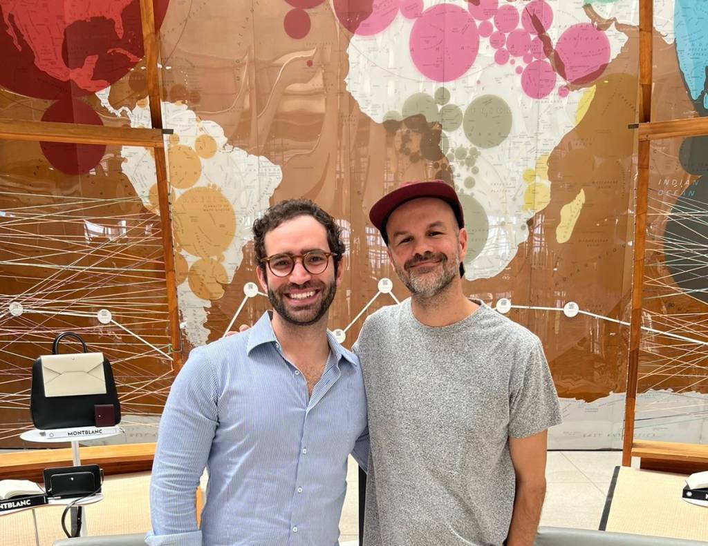 Bookster e André Carvalhal se reúnem em evento na Biblioteca Villa-Lobos