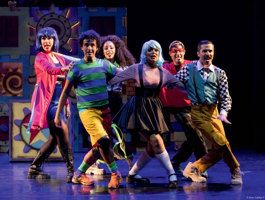 Com músicas e coreografias, ‘Família Dindim’ ensina educação financeira