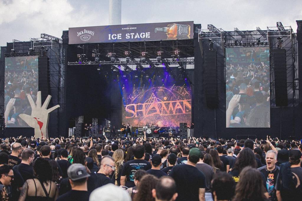 Vizinhos do Memorial da América Latina reclamam de barulho em festival de heavy metal