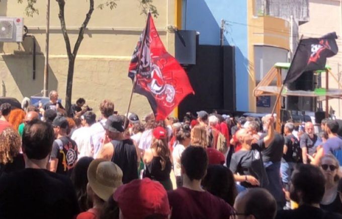 Protesto do bloco Cordão da Mentira