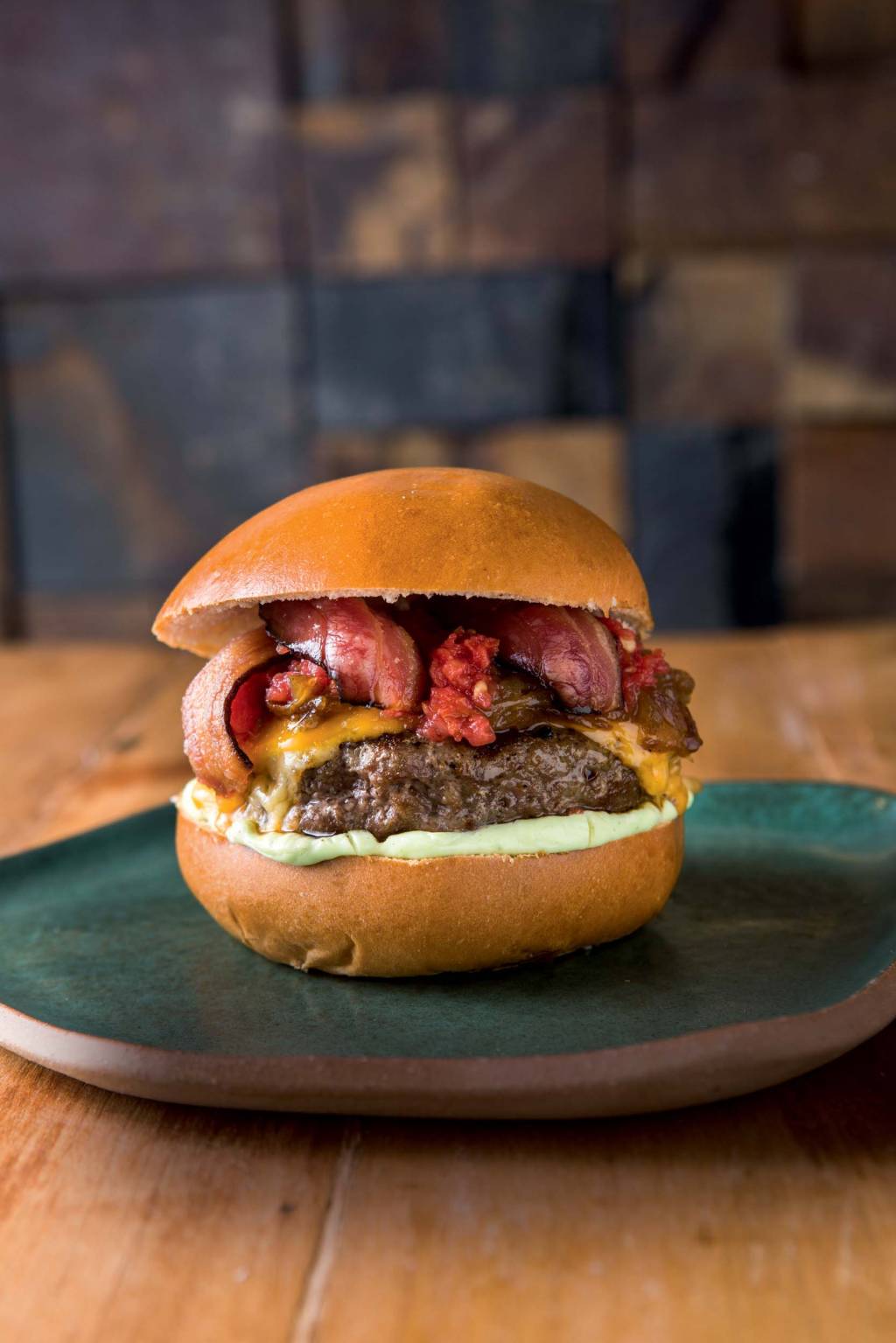 Novo Cow Me Burger e Parrilla, em Perdizes, é um projeto de família