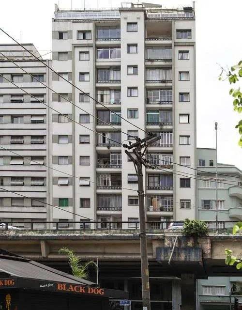 Pacaembu9-500×640-1 Arquitetura de São Paulo: conheça 7 edifícios icônicos do Minhocão
