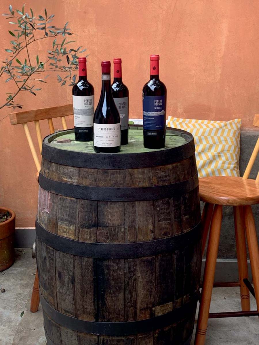 Vinho na Calçada oferece taças argentinas e comidinhas com tango