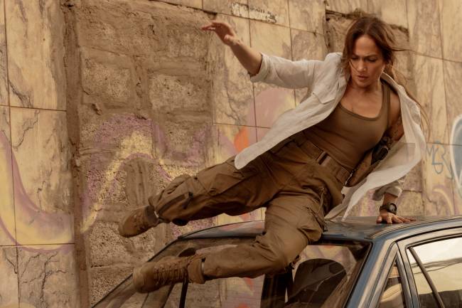 A MÃE – CREDITO Ana Carballosa-Netflix Jennifer Lopez é assassina com filha desconhecida em longa