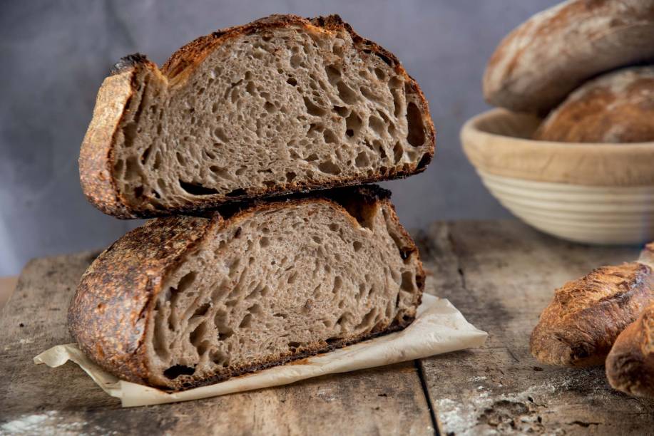 Pão do campo: de fermentação natural Pão do campo: de fermentação natural