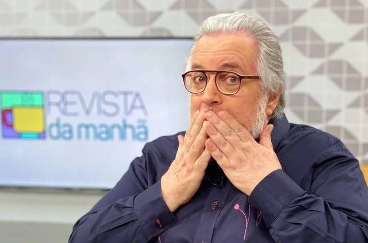 Leão Lobo é demitido da TV Gazeta e lamenta: ‘Saio chorando’
