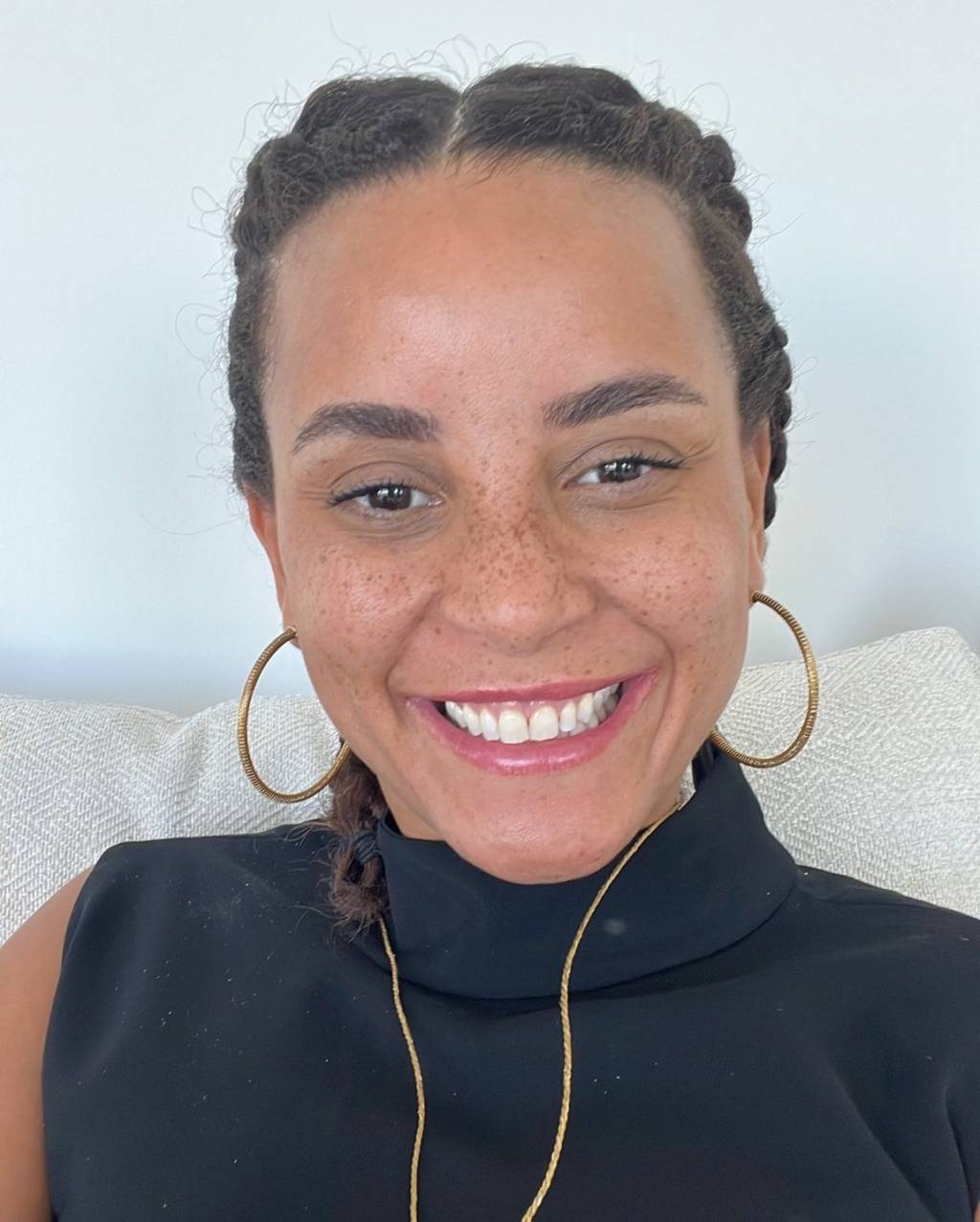 “A favela venceu”: Domitila Barros participa de premiação da Unesco