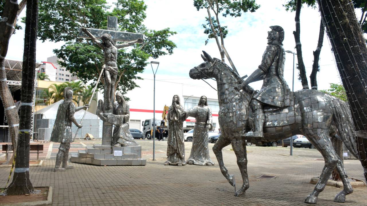 gilmar-pinna-esculturas-avenida-paulista-jesus