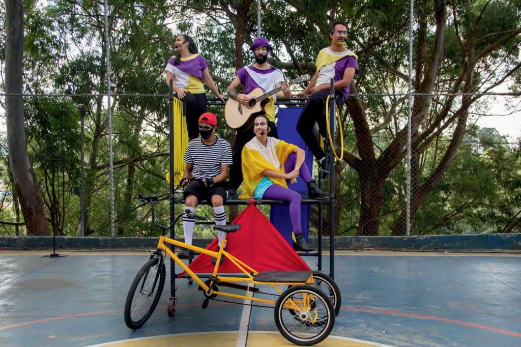 Grupo Pandora de Teatro retrata pandemia de maneira lúdica em peça