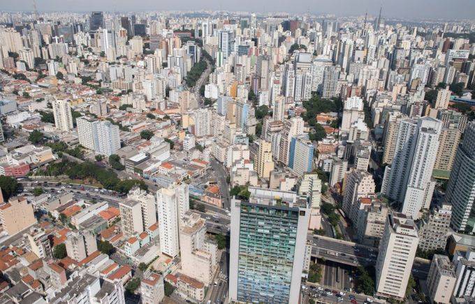 Pesquisa indica alta de até 16% no valor de condomínio na capital