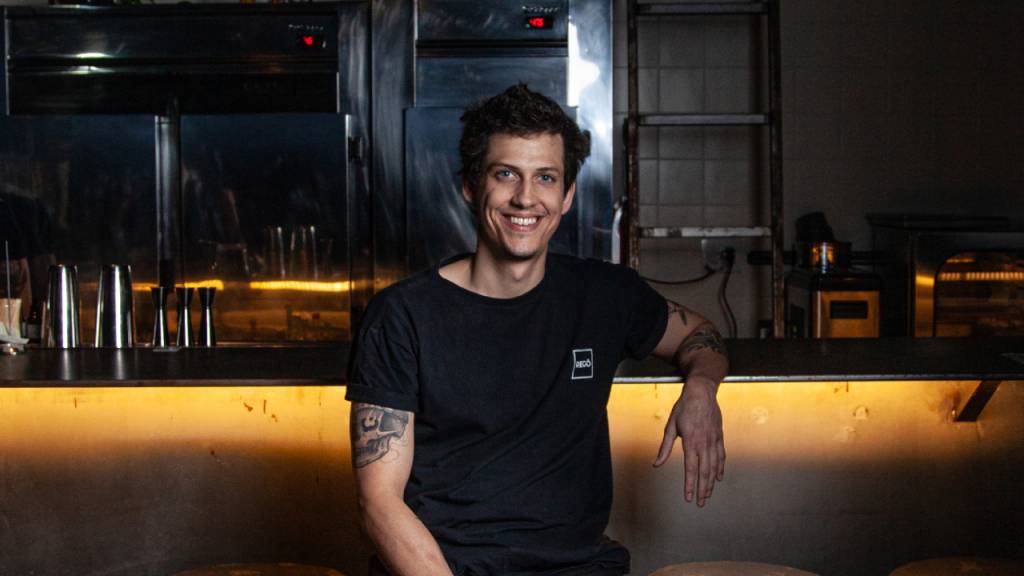 LosDos recebe Luiz Felippe Mascella e Priscilla Bergamasco, do Terê