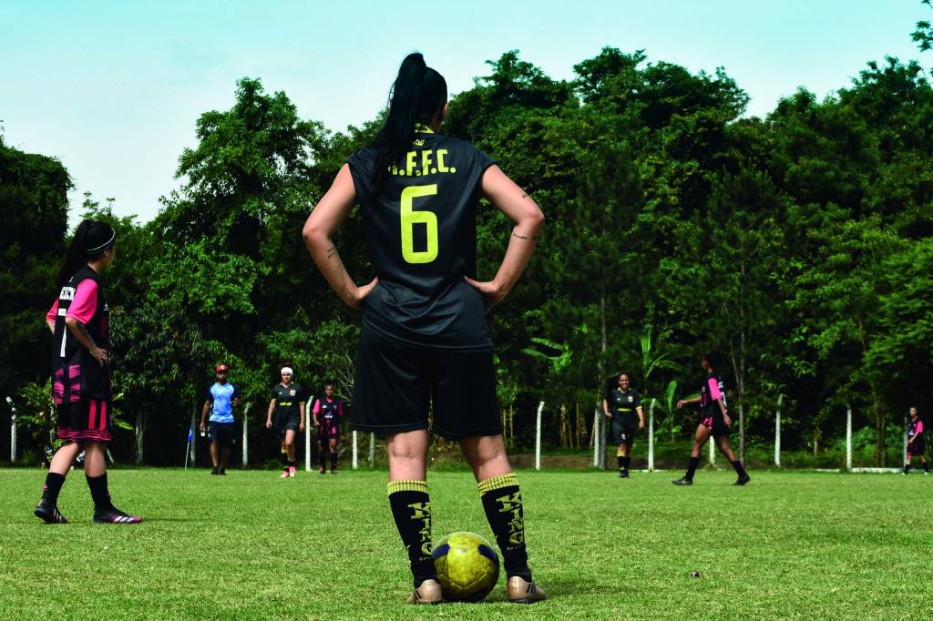 Rainhas da várzea: festival feminino de futebol amador reúne 1 000 jogadoras
