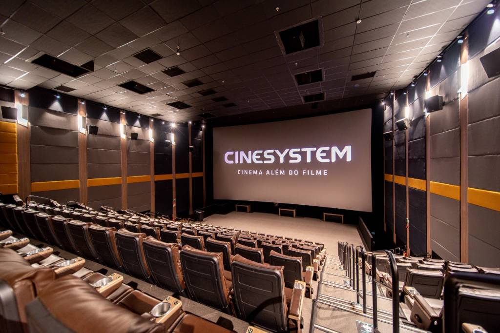 Cinesystem abre sessão pet para filme da Barbie
