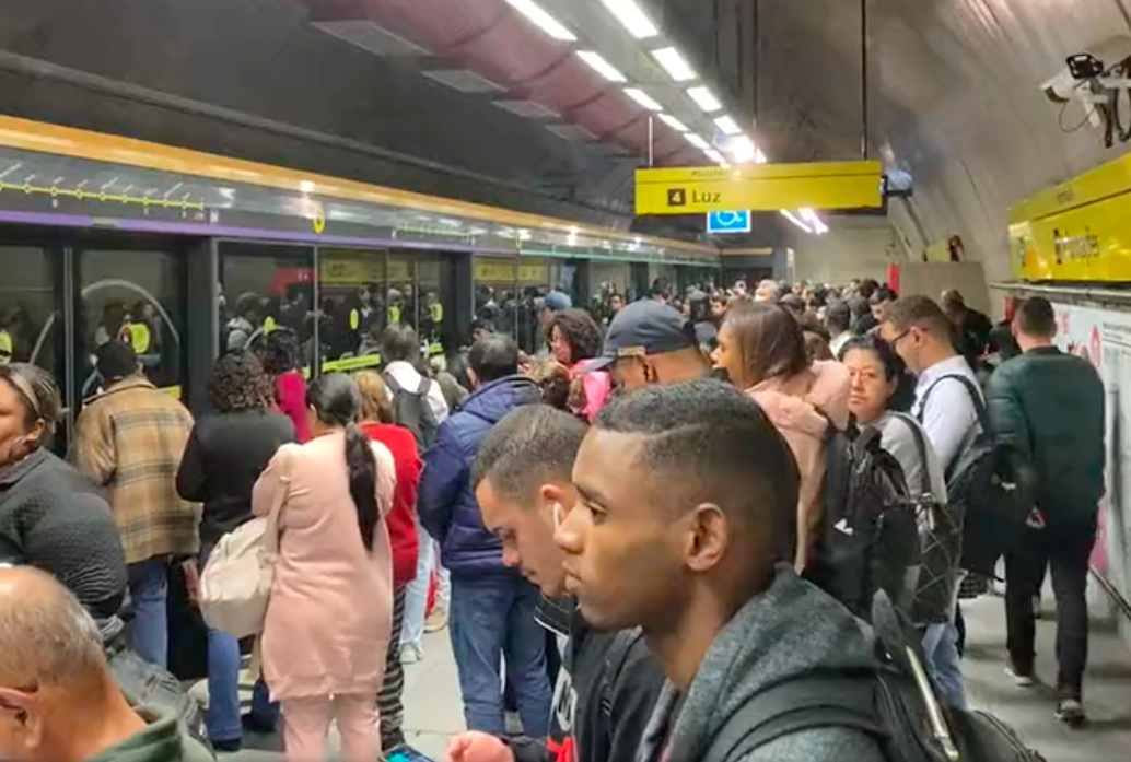 Apagão acontece em vários estados brasileiros, inclusive em São Paulo