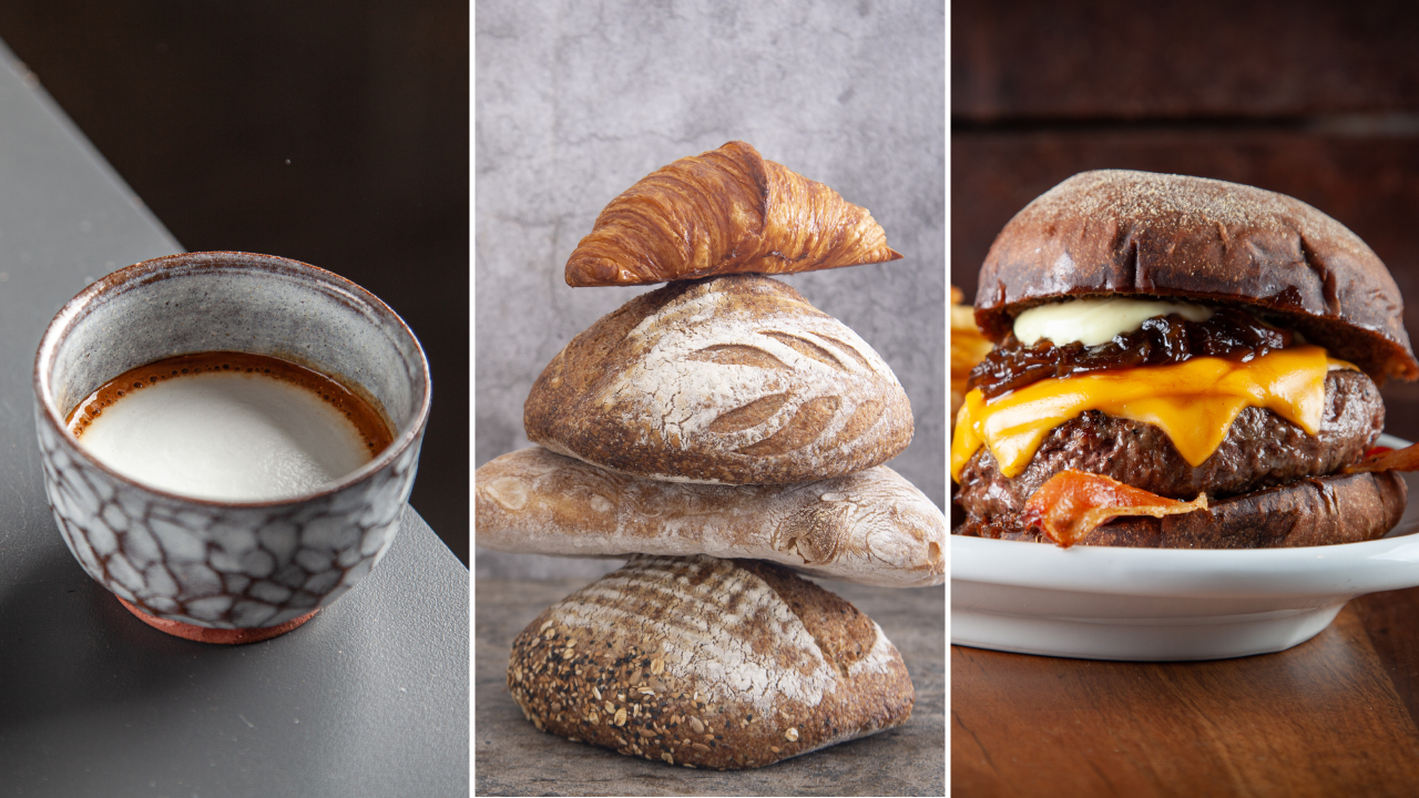 Três fotos verticais unidas por linha fina branca. À esquerda, copinho de louça com machiatto, ao centro pilha de pães rústicos e à direita, hambúrguer alto com queijo e cebola.
