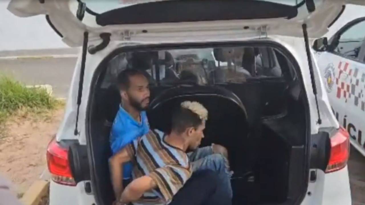 Criminosos foram presos em flagrante